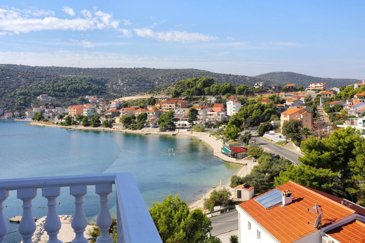 Apartments By The Sea Marina, Trogir - 9037 מראה חיצוני תמונה