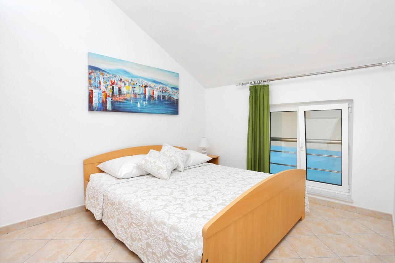 Apartments By The Sea Marina, Trogir - 9037 מראה חיצוני תמונה